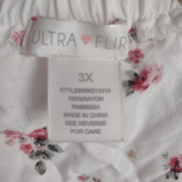 Ultra Flirt Floral Faux Wrap Skirt sz 3X - Picture 6 of 6